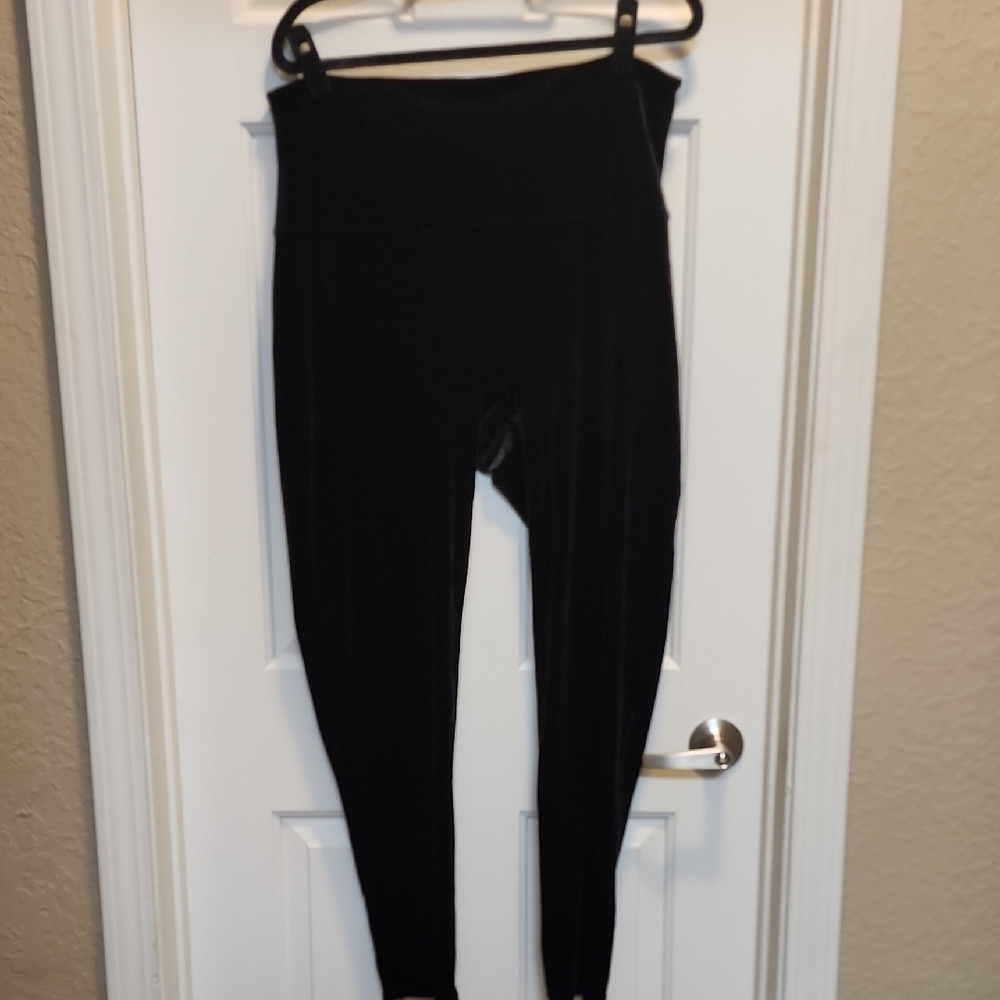 SPANX Black Vevlet Leggings sz XL